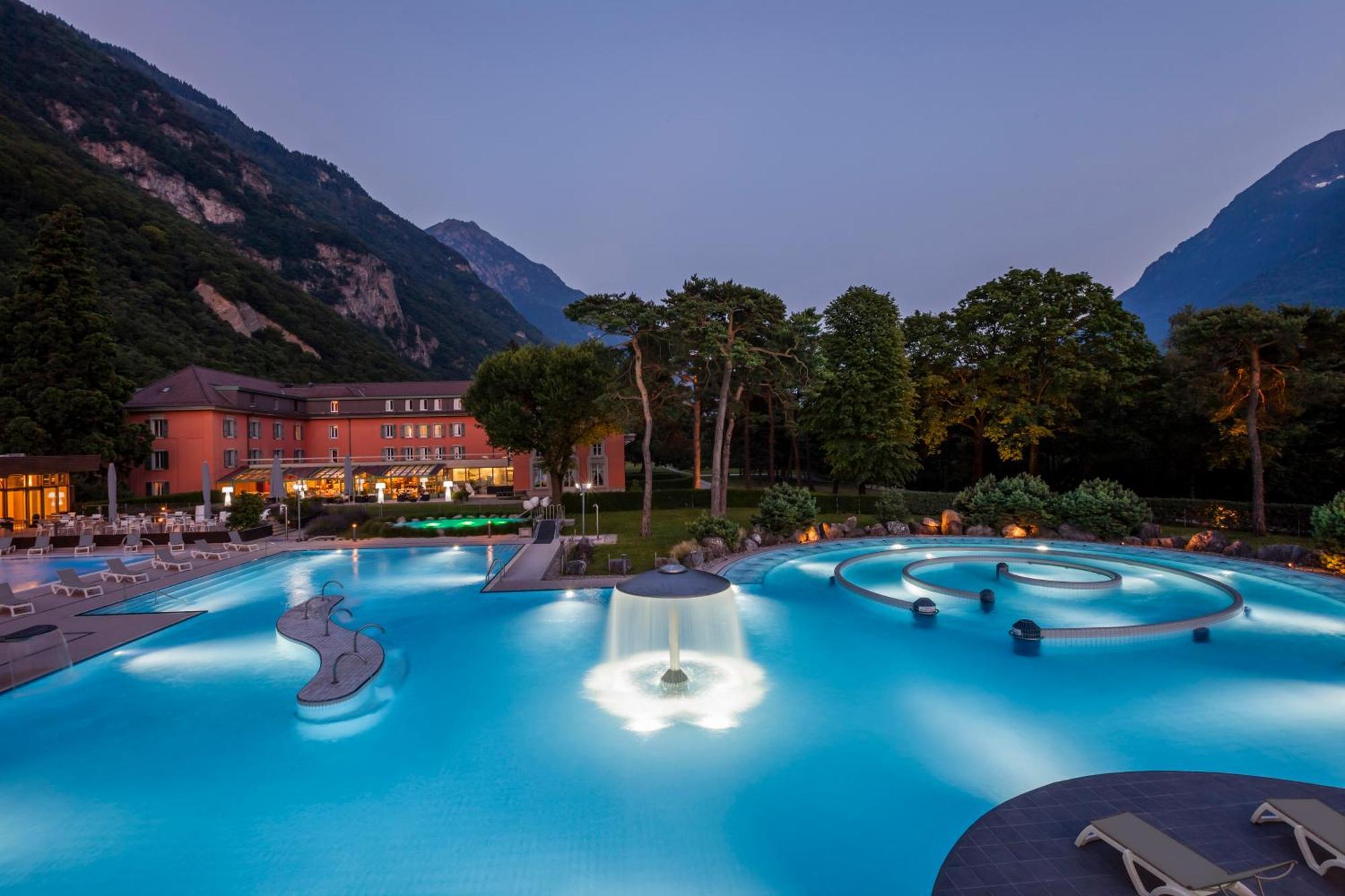 Grand Hotel Des Bains Lavey-les-Bains Exterior photo