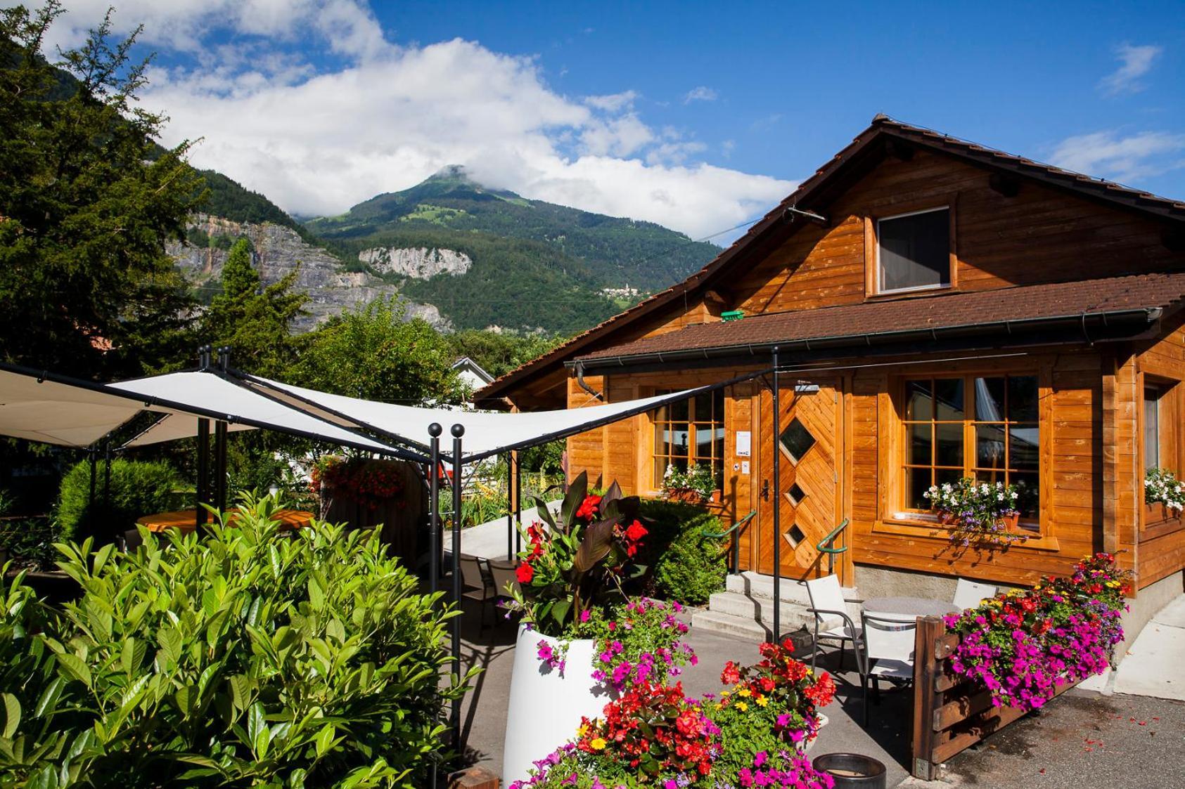 Grand Hotel Des Bains Lavey-les-Bains Exterior photo